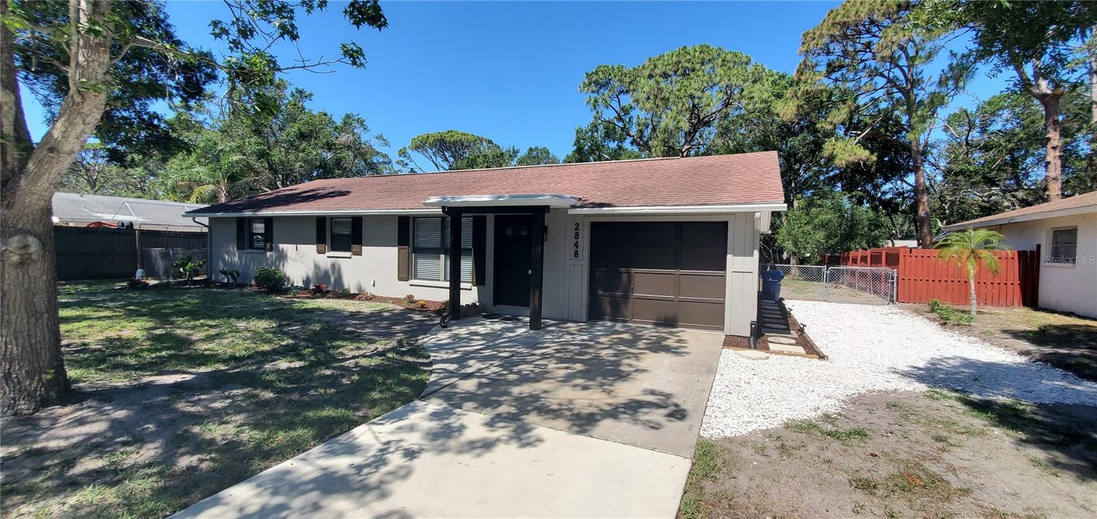 2848 E MARK DR, SARASOTA, FL